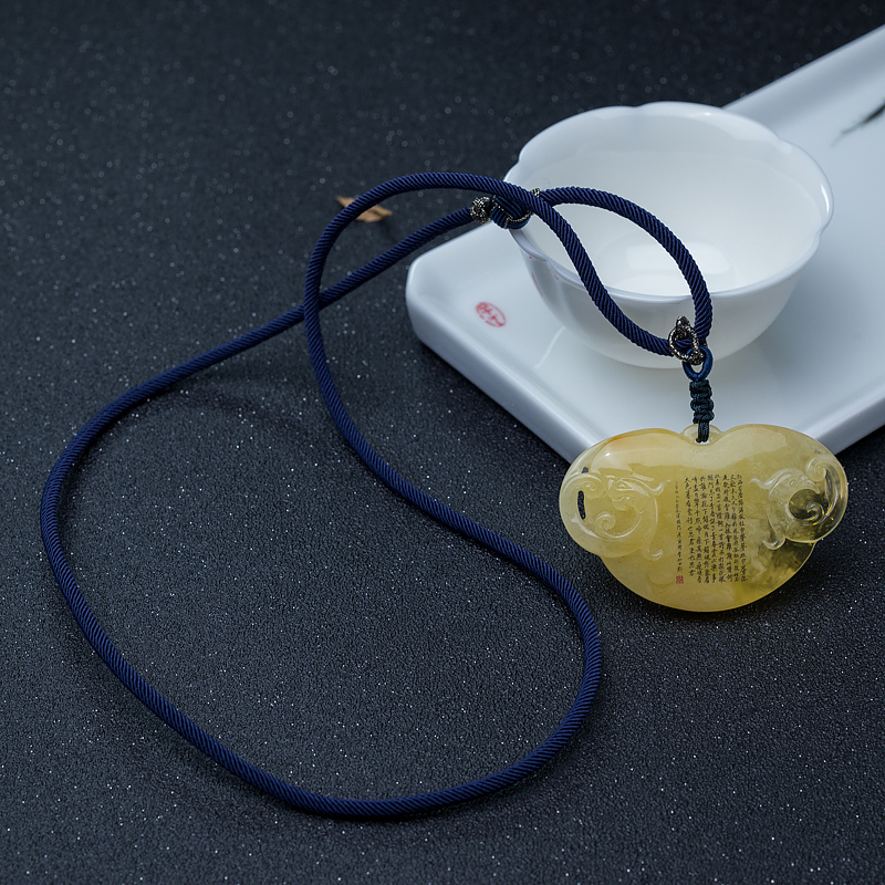 鸡油黄蜜蜡龙凤如意吊坠-红掌柜