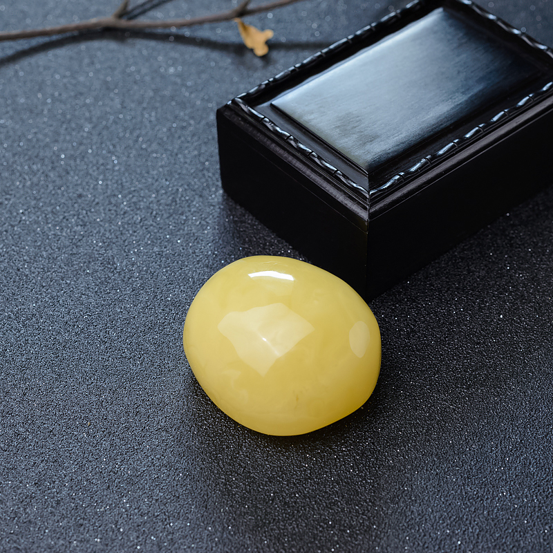 天然鸡油黄蜜蜡吊坠-红掌柜