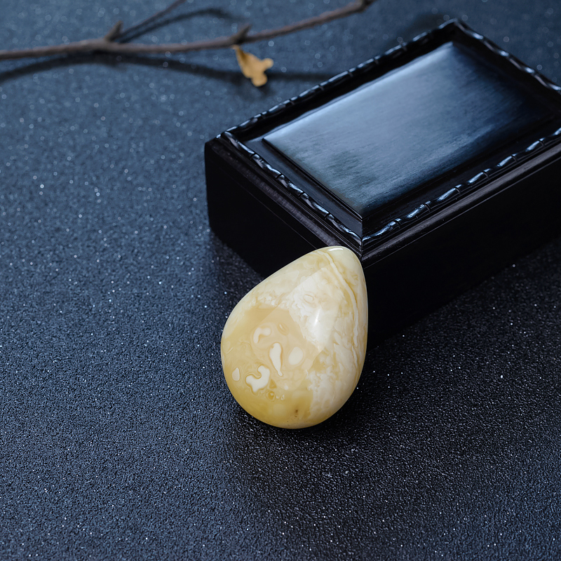 蜜蜡随形吊坠-红掌柜