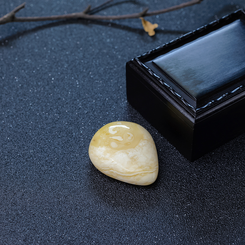 蜜蜡随形吊坠-红掌柜