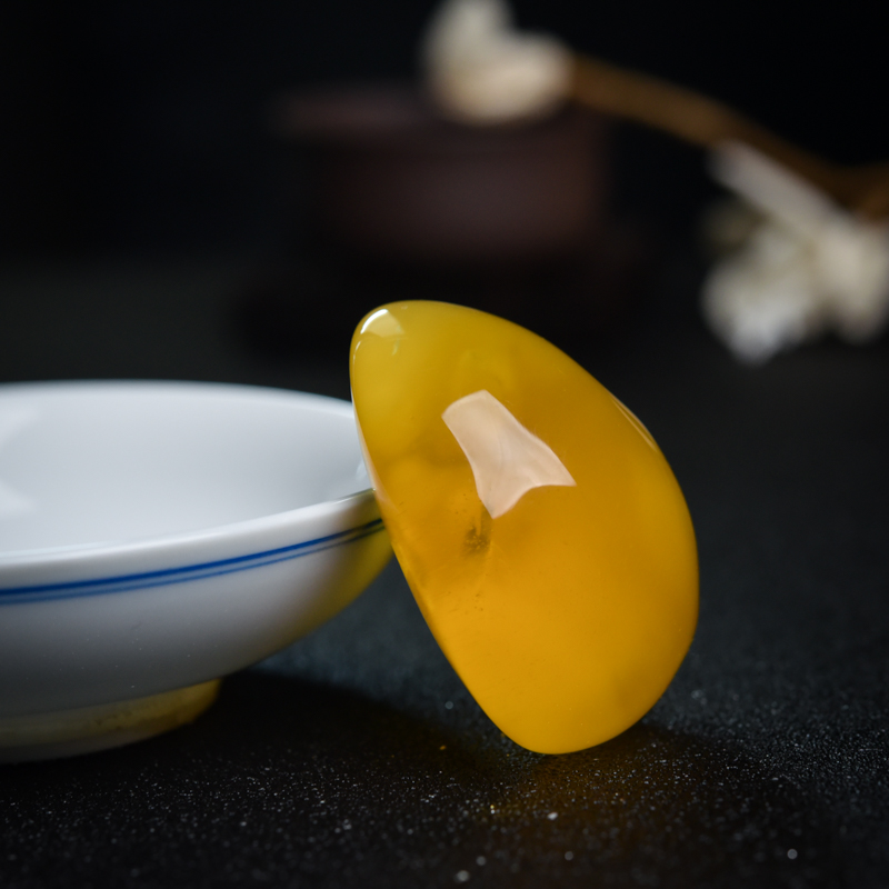 天然鸡油黄金绞蜜随形吊坠-红掌柜