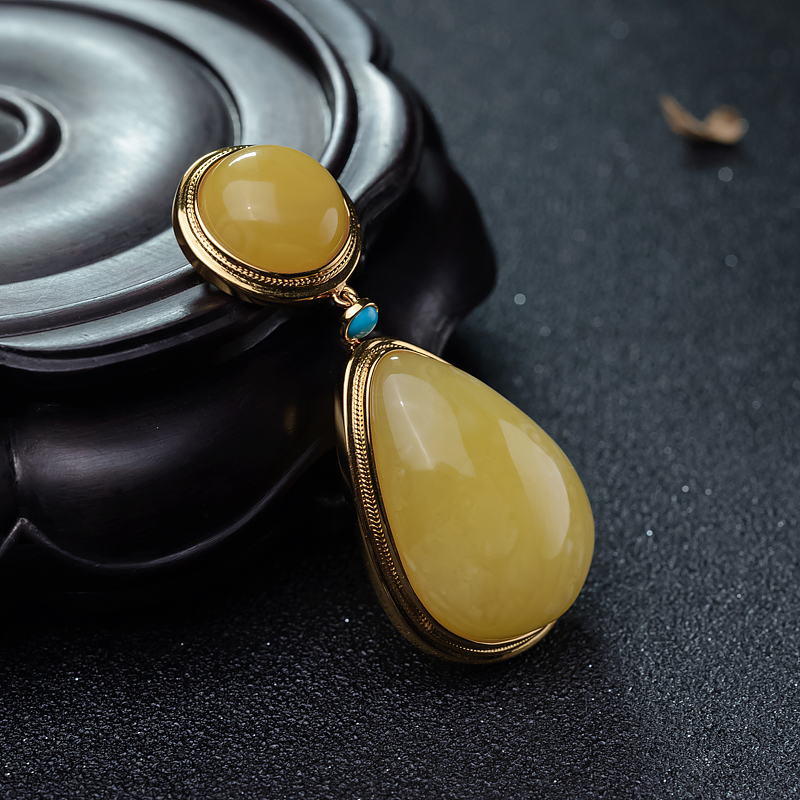 银镶蜜蜡吊坠-红掌柜