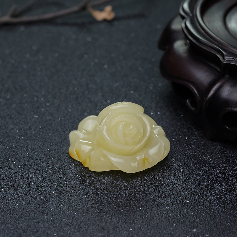 波罗的海蜜蜡玫瑰花吊坠-红掌柜