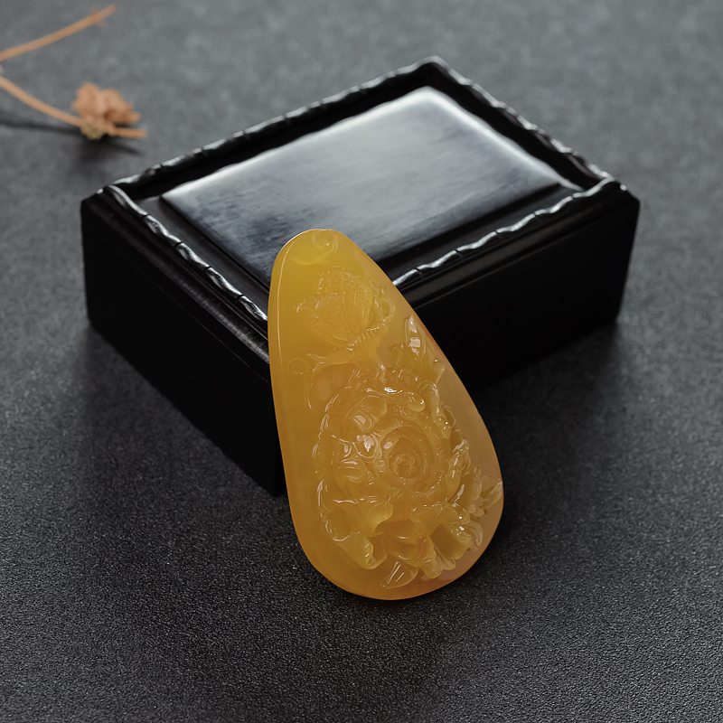 鸡油黄蜜蜡吊坠-红掌柜