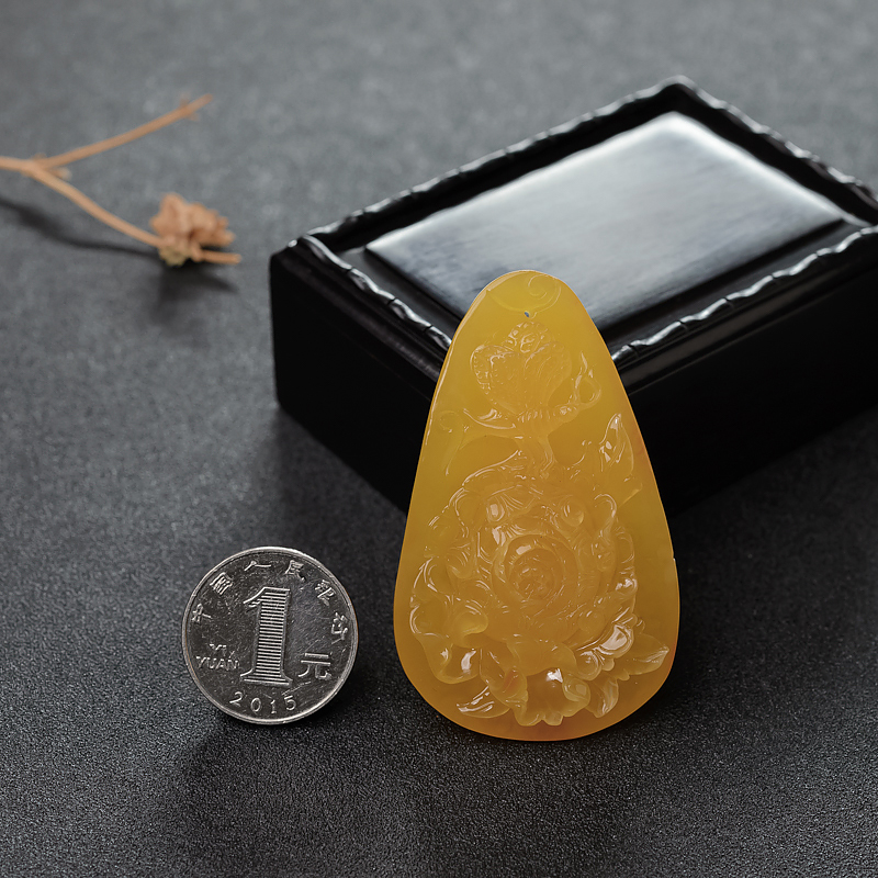 鸡油黄蜜蜡吊坠-红掌柜