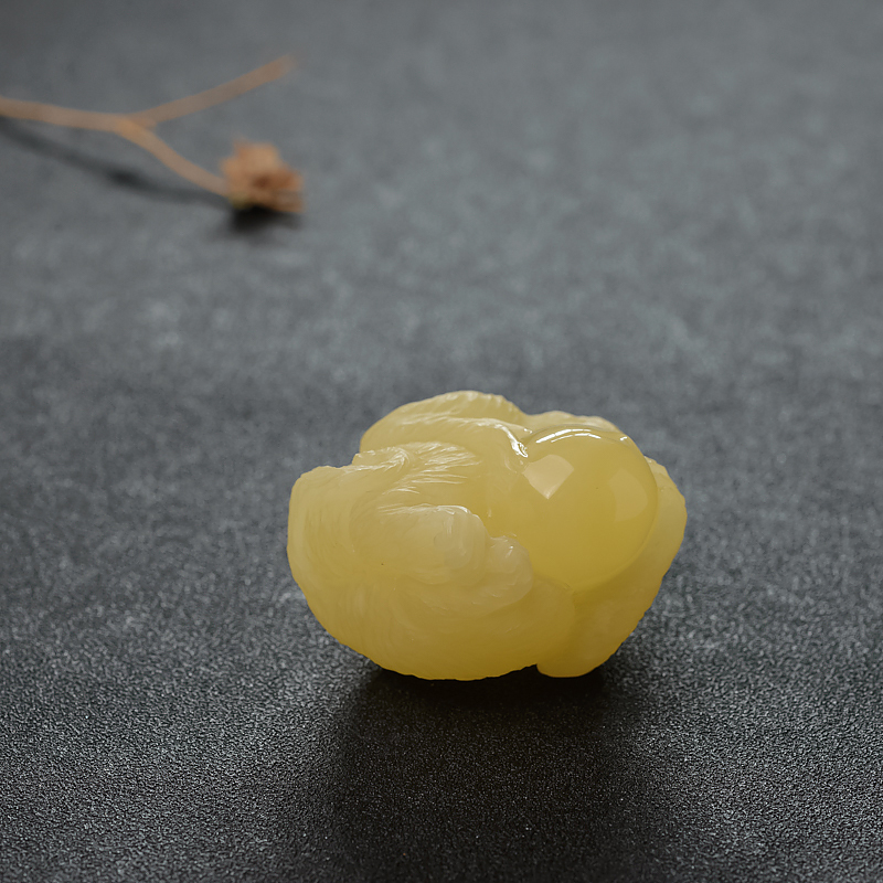 天然蜜蜡灵猴献寿摆件-红掌柜