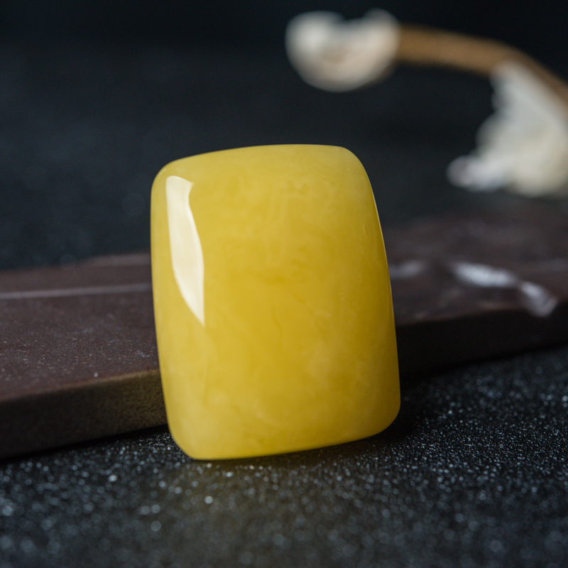 蜜蜡无事牌吊坠-红掌柜