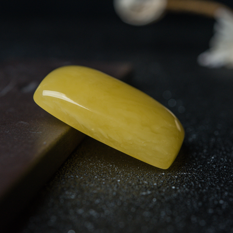 天然蜜蜡无事牌吊坠-红掌柜