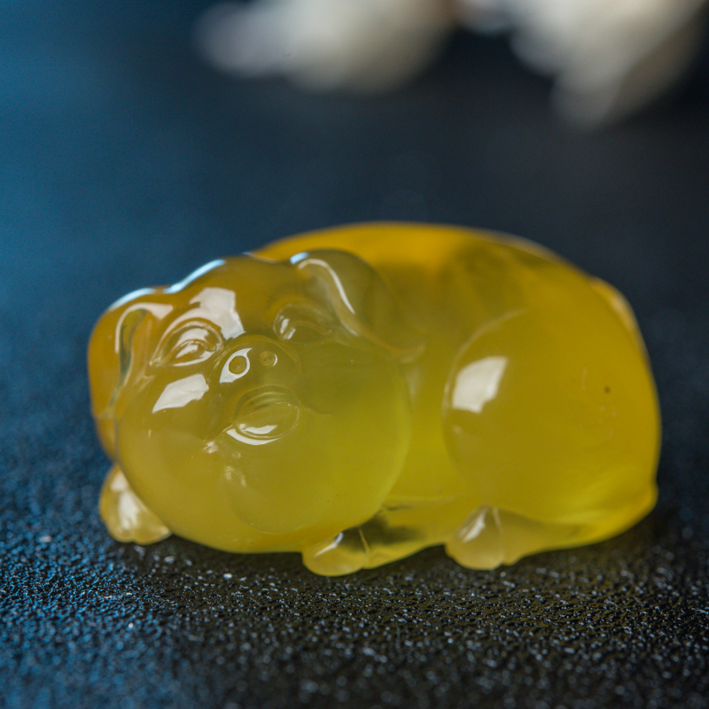 天然金绞蜜招财猪吊坠-红掌柜