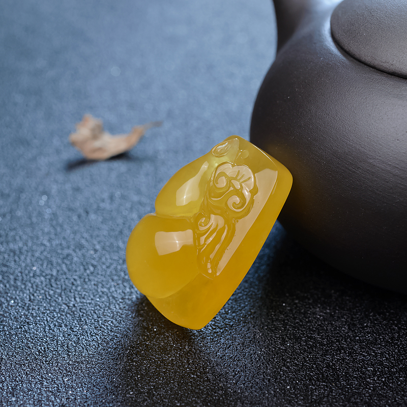 天然鸡油黄蜜蜡葫芦吊坠-红掌柜