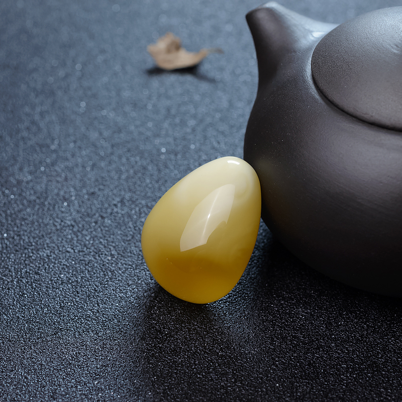 天然白花蜜蜡水滴吊坠-红掌柜