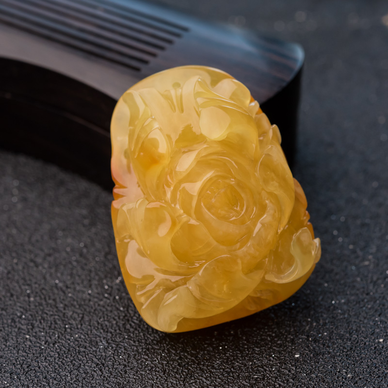 波罗的海天然鸡油黄蜜蜡吊坠-红掌柜