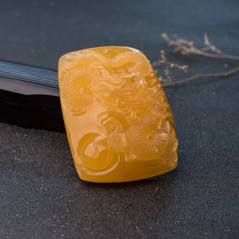 波罗的海鸡油黄蜜蜡龙牌吊坠-红掌柜