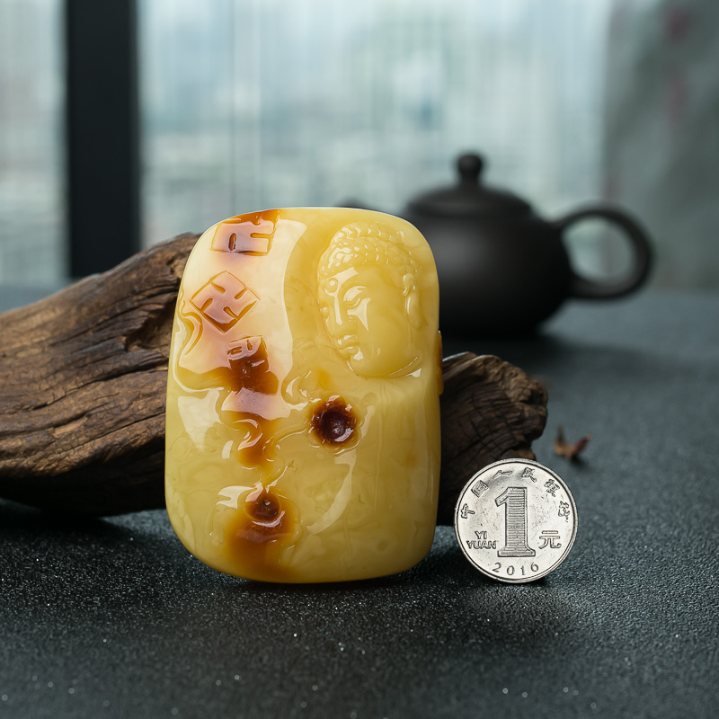 带皮俏色蜜蜡佛挂坠-红掌柜