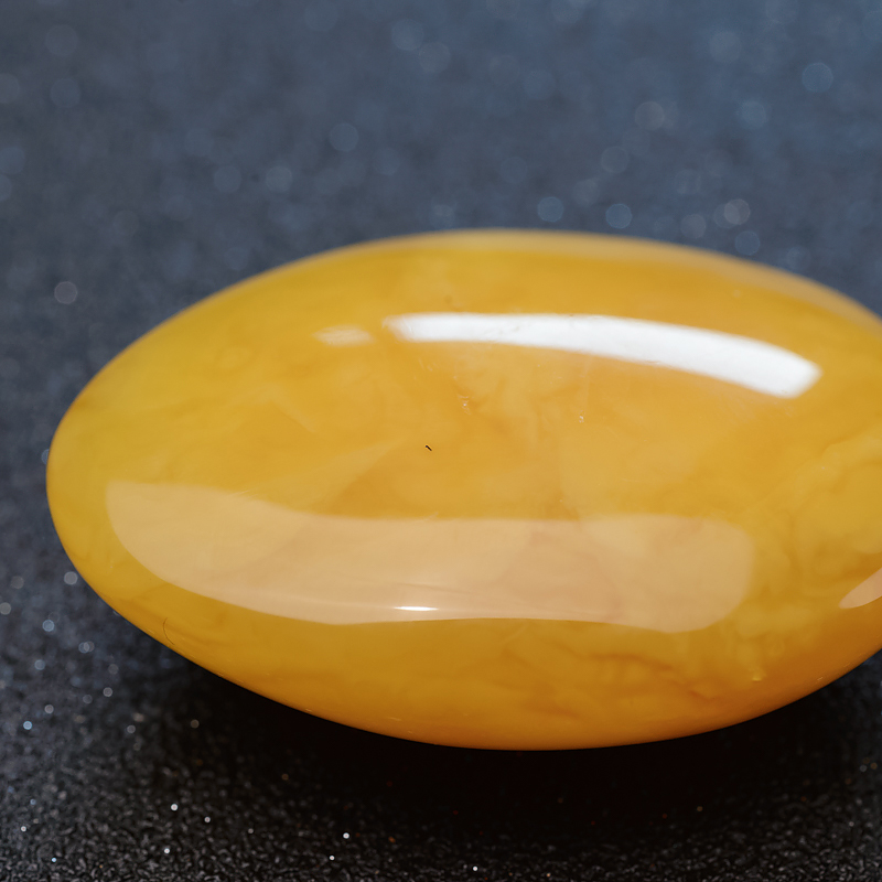 波罗的海蜜蜡随形吊坠-红掌柜