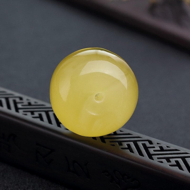 鸡油黄蜜蜡苹果珠吊坠-红掌柜