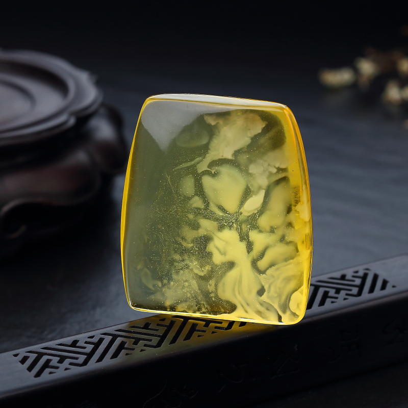 波罗的海天然金绞蜜无事牌吊坠-红掌柜