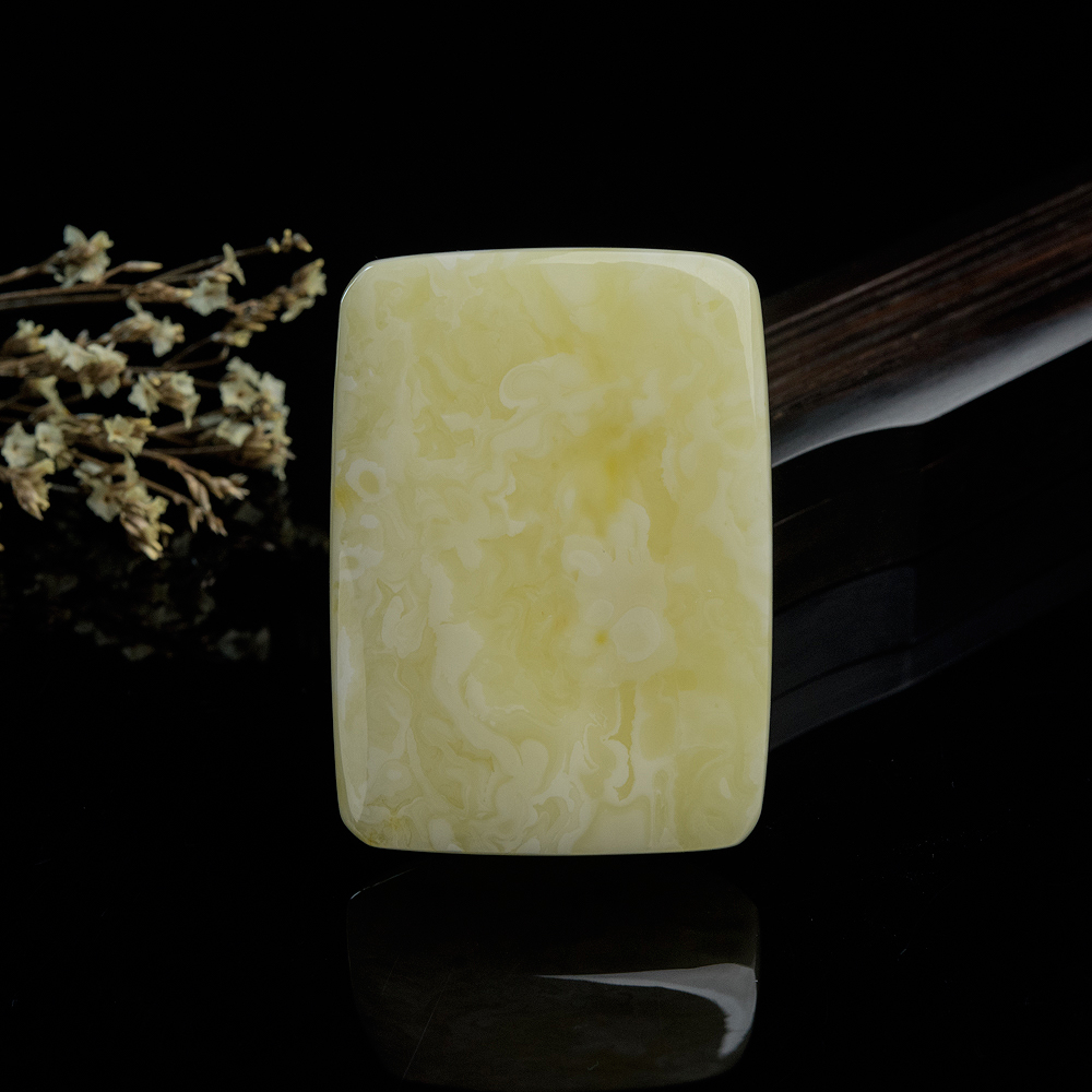 蜜蜡方牌吊坠-红掌柜