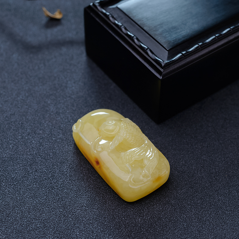 蜜蜡连年有余-红掌柜