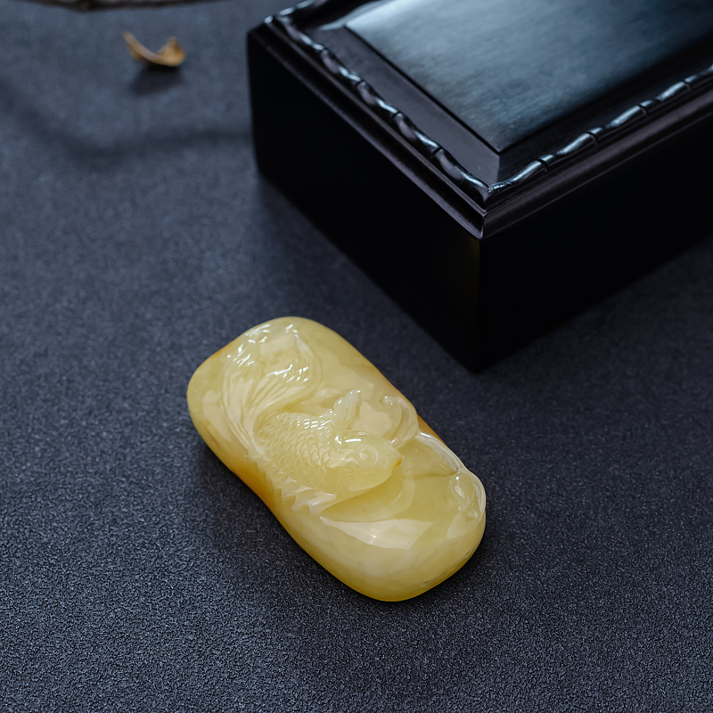 天然蜜蜡连年有余吊坠-红掌柜