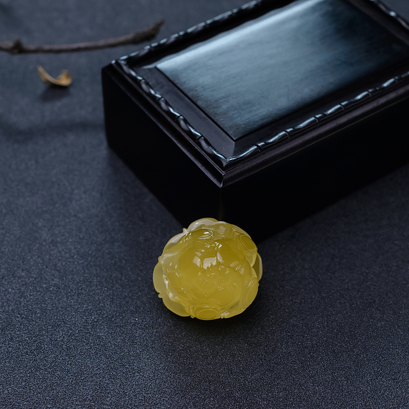 鸡油黄蜜蜡牡丹花吊坠-红掌柜