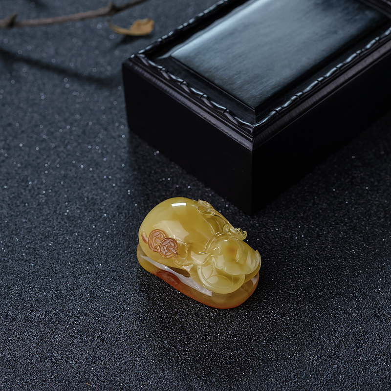 鸡油黄蜜蜡钱袋-红掌柜