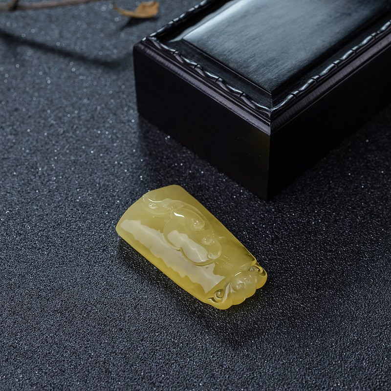 天然蜜蜡如意吊坠-红掌柜