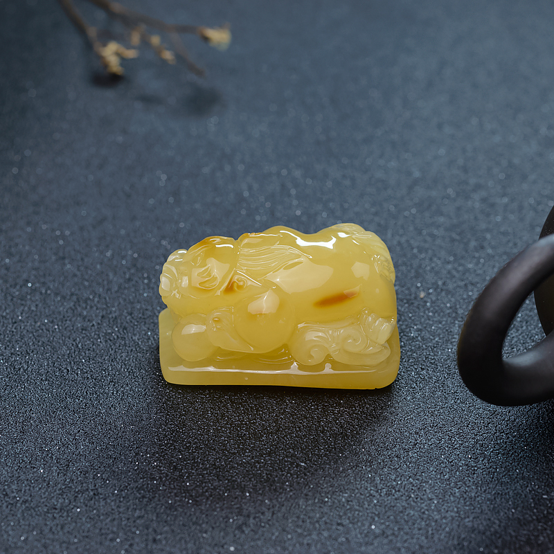 波罗的海鸡油黄蜜蜡貔貅吊坠-红掌柜