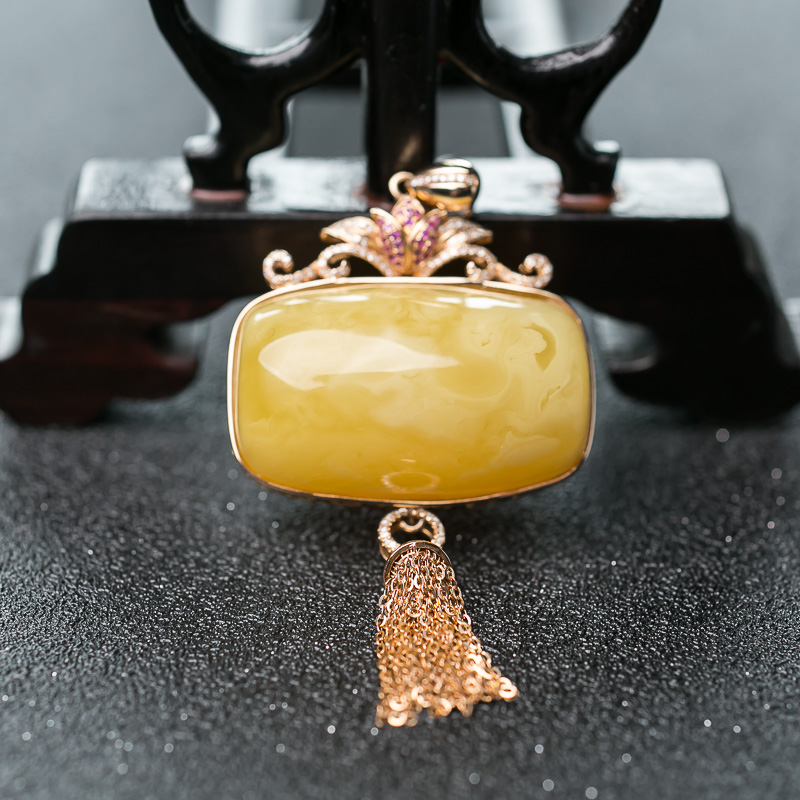 18K鸡油黄蜜蜡桶珠吊坠-红掌柜