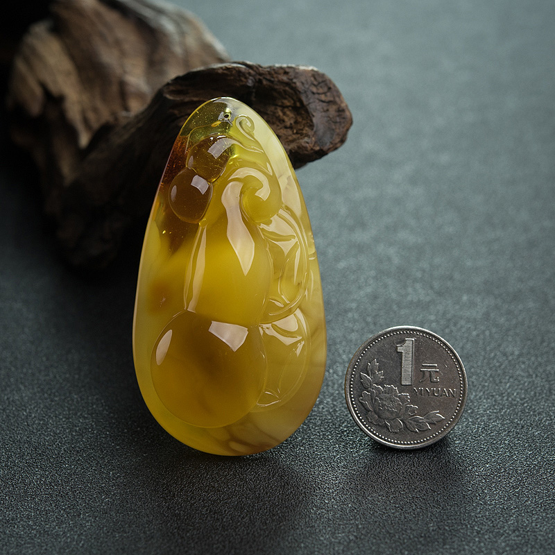 天然鸡油黄蜜蜡葫芦挂坠-红掌柜