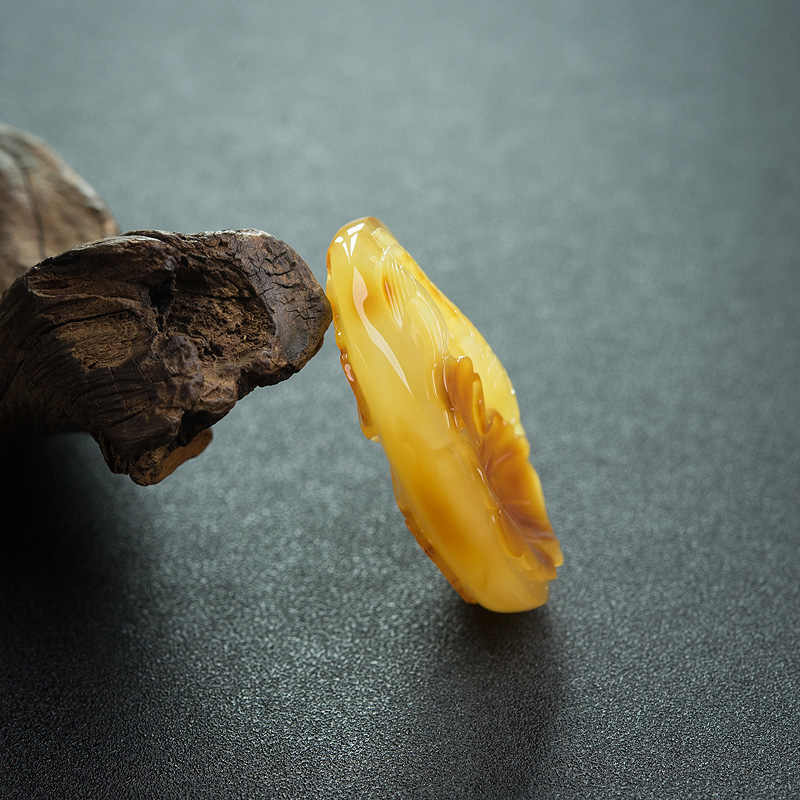 天然蜜蜡连年有余吊坠-红掌柜