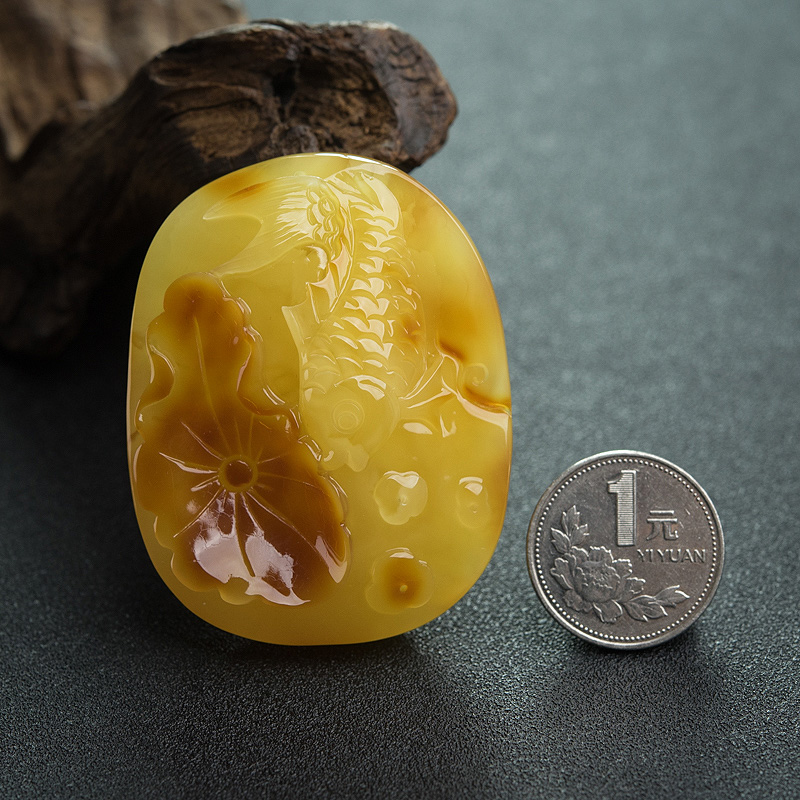 蜜蜡连年有余挂坠-红掌柜