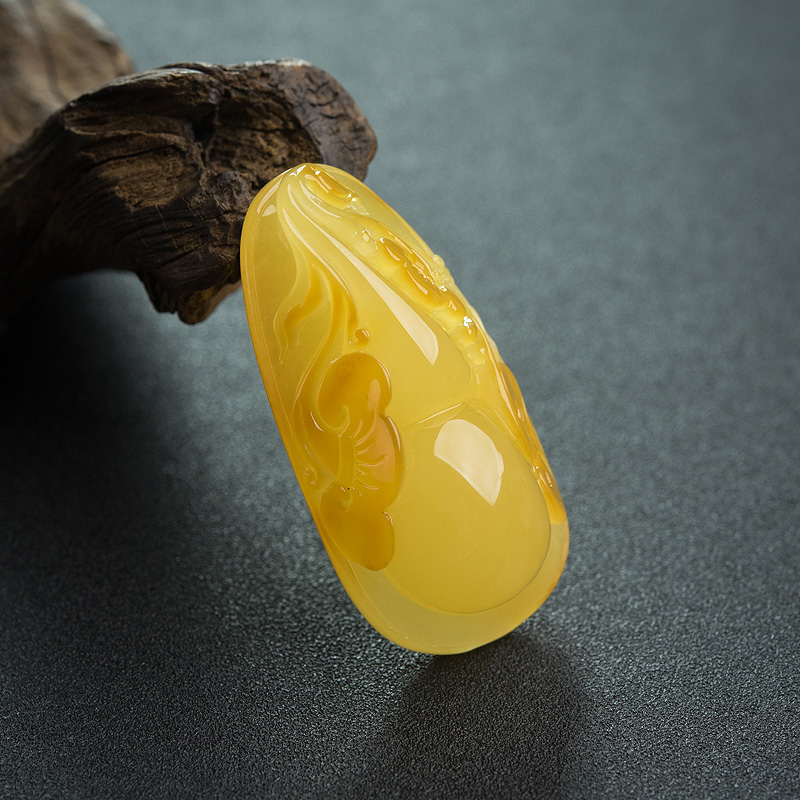 俏色蜜蜡葫芦挂坠-红掌柜