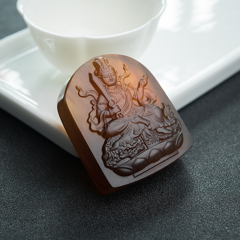 天然棕珀文殊菩萨挂坠-红掌柜