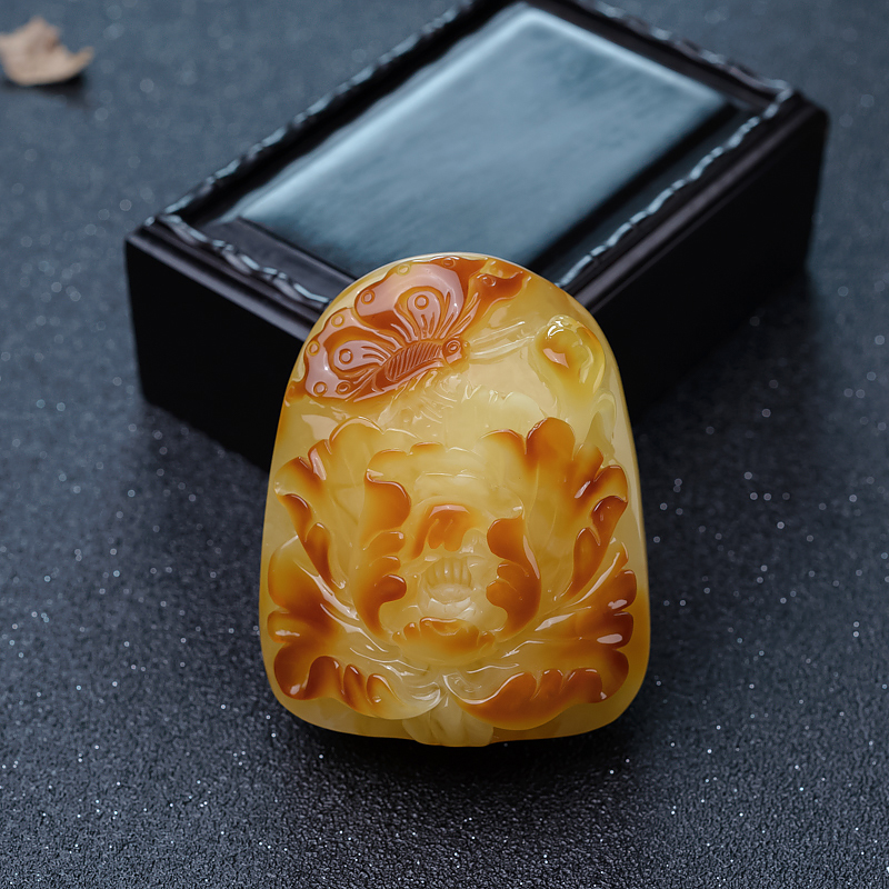 波罗的海天然俏色蜜蜡蝶恋花吊坠-红掌柜