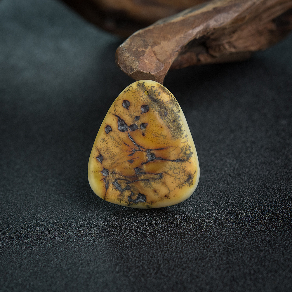 白蜜弥勒佛吊坠-红掌柜