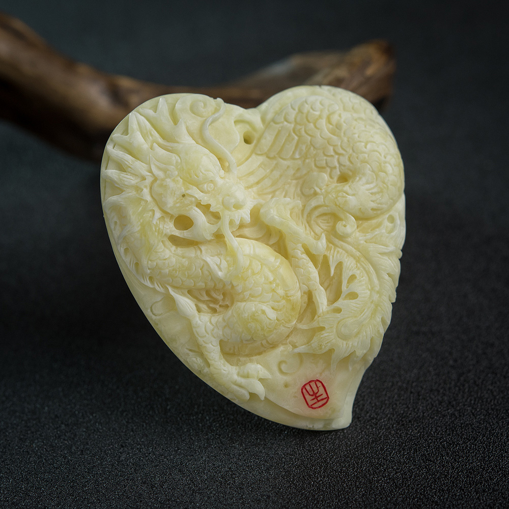 白蜜龙凤呈祥吊坠-红掌柜