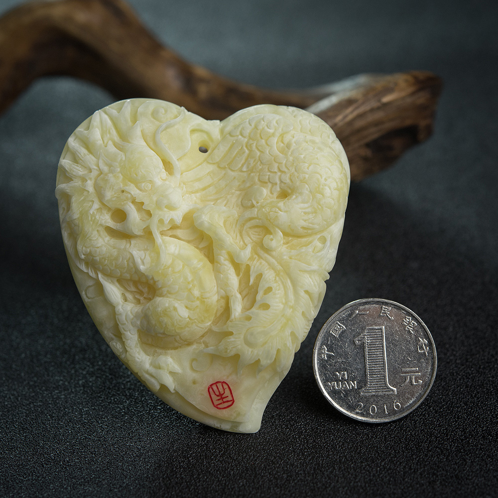 天然白蜜龙凤呈祥挂坠-红掌柜