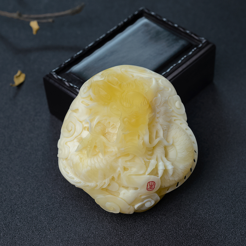 波罗的海天然浅黄蜜蜡龙吊坠-红掌柜