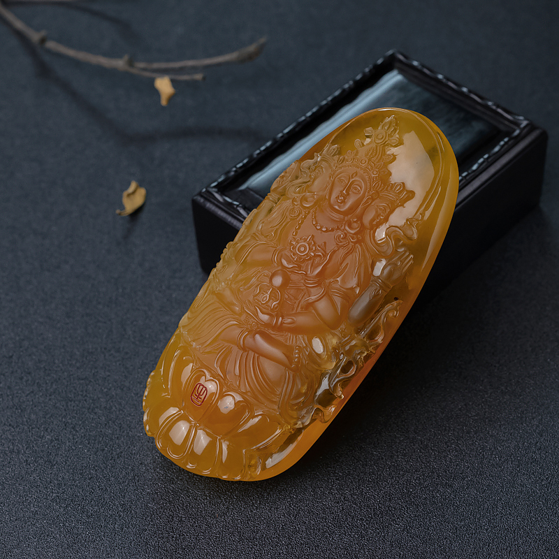 天然鸡油黄蜜蜡红度母摆件-红掌柜