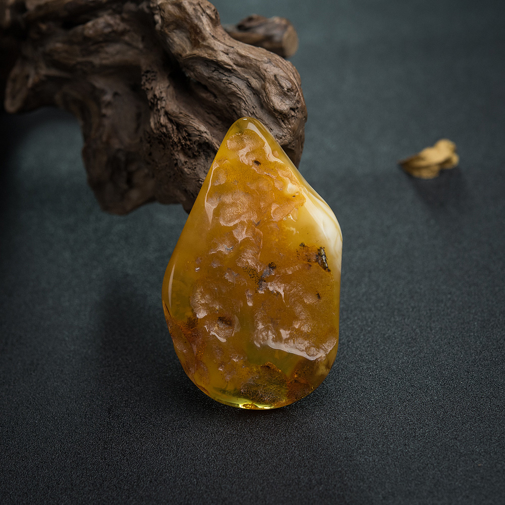 蜜蜡随形吊坠-红掌柜