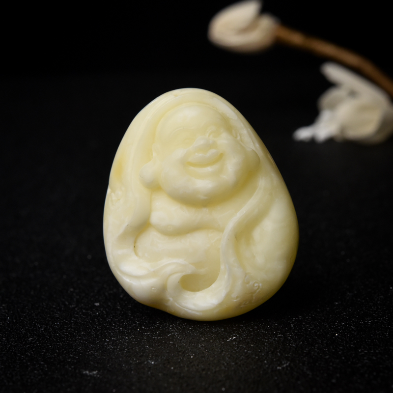 带皮白蜜弥勒佛吊坠-红掌柜