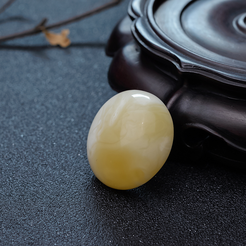 天然白花蜜蜡随形吊坠-红掌柜