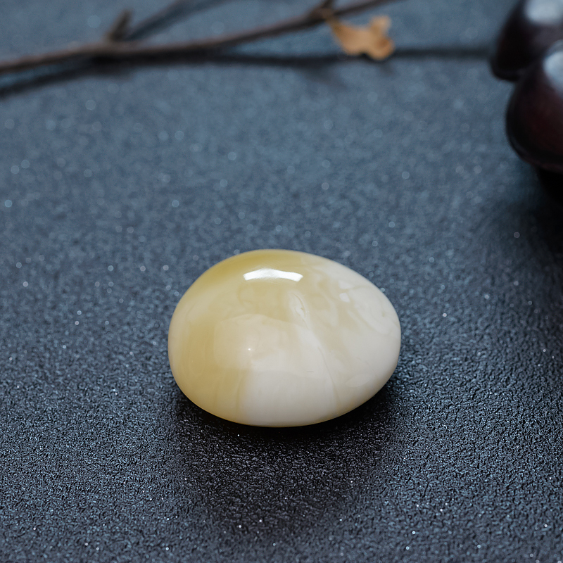 天然波罗的海白花蜜蜡随形吊坠-红掌柜