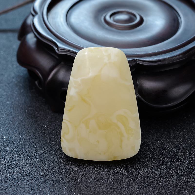 白花蜜蜡无事牌吊坠-红掌柜