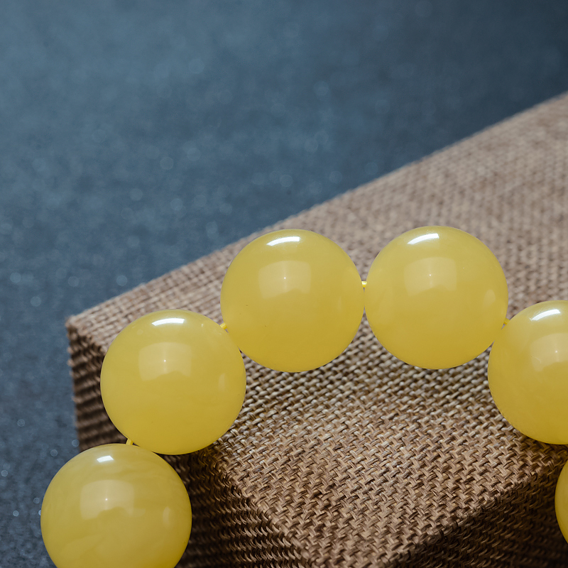 蜜蜡手串-红掌柜