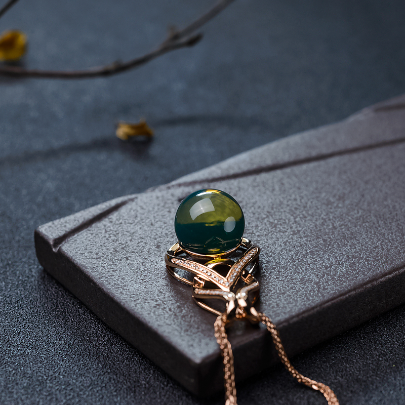 净水蓝珀项链-红掌柜