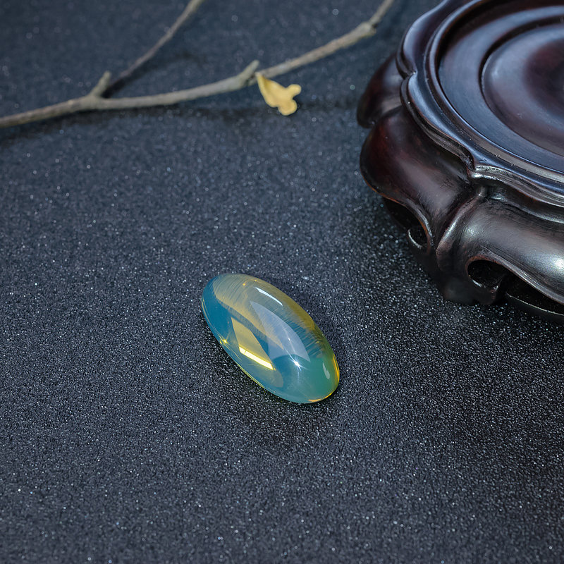 多米蓝珀随形吊坠-红掌柜