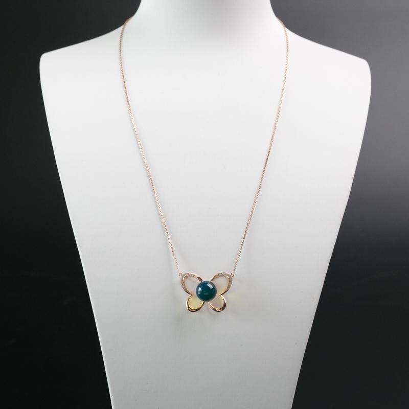 18K金镶钻天空蓝多米蓝珀锁骨链-红掌柜