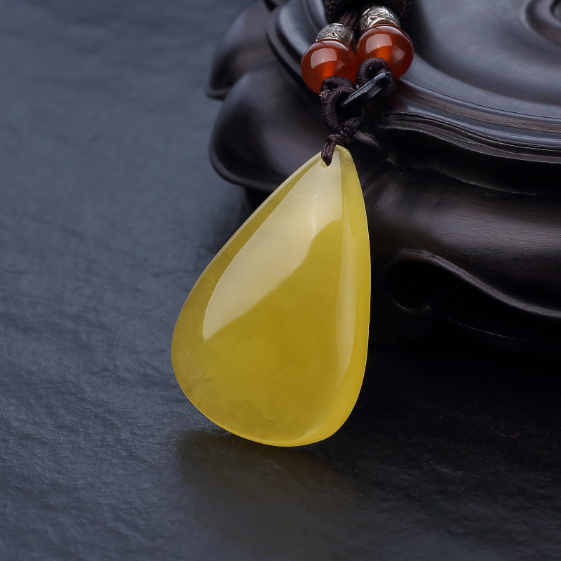 天然鸡油黄蜜蜡随形吊坠-红掌柜